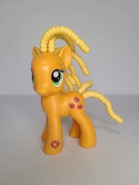 My Little Pony Friendship is Magic Explore Equestria Cutie Twisty-Do AppleJack